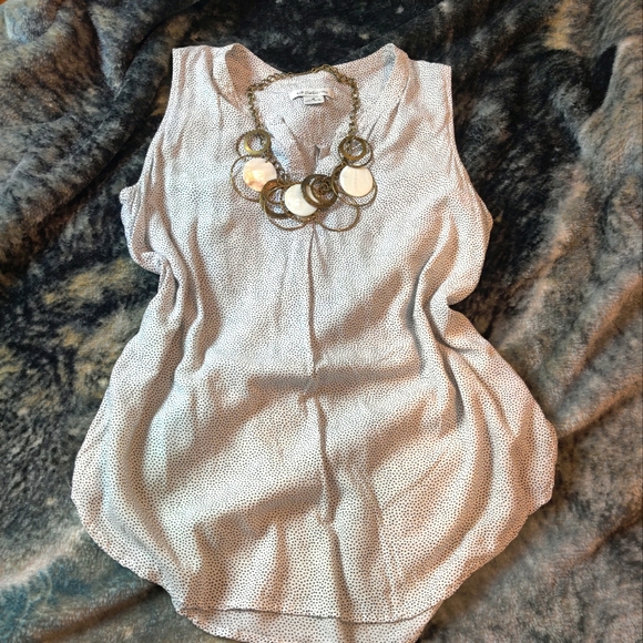 Liz Claiborne Tops - 2 For $10 Liz Claiborne Sleeveless White & Black Pin Dot Tunic Blouse Size M